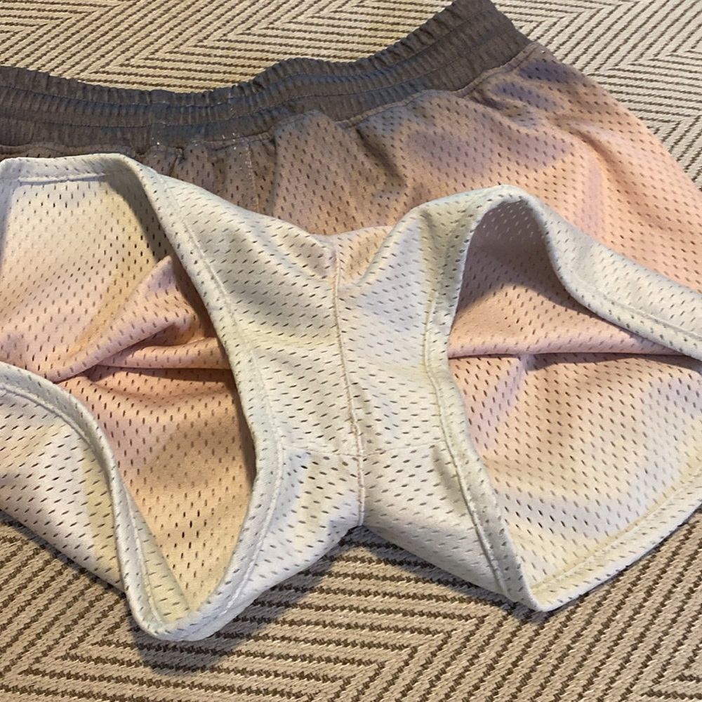 KITH Shorts - Picture 5 of 6